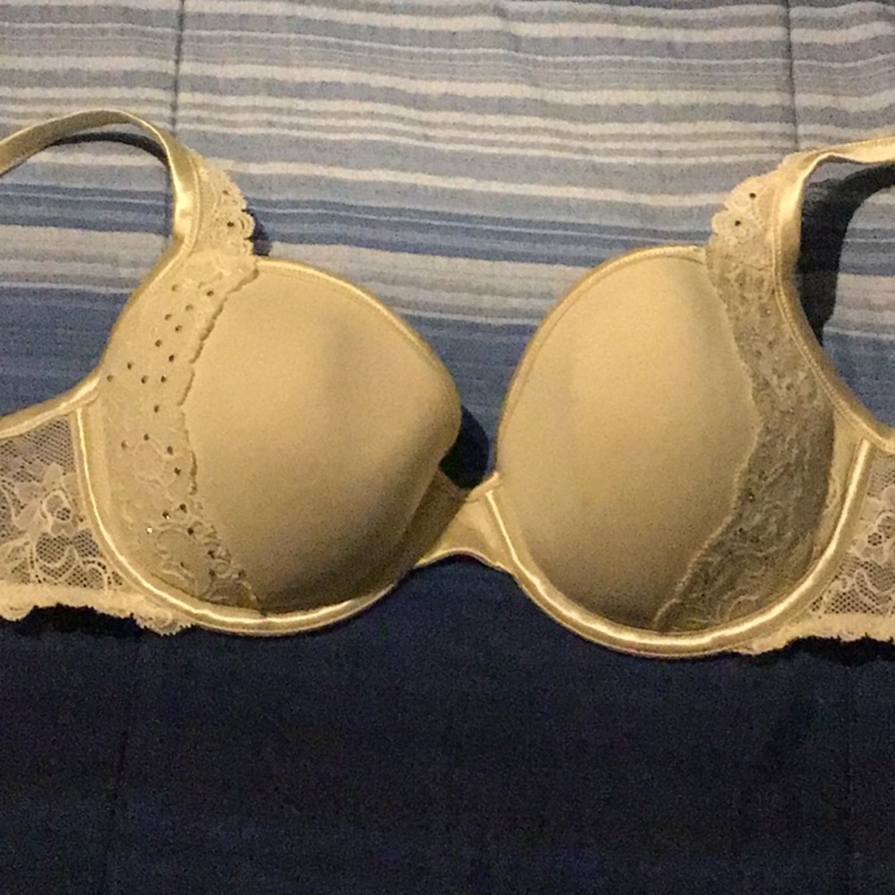 Victoria’s Secret Bra